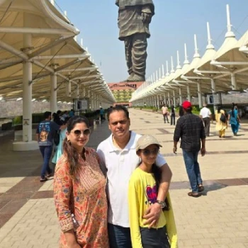 Statue of Unity Family Tour Package