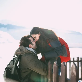 Kashmir Honeymoon Package with Pahalgam & Gulmarg